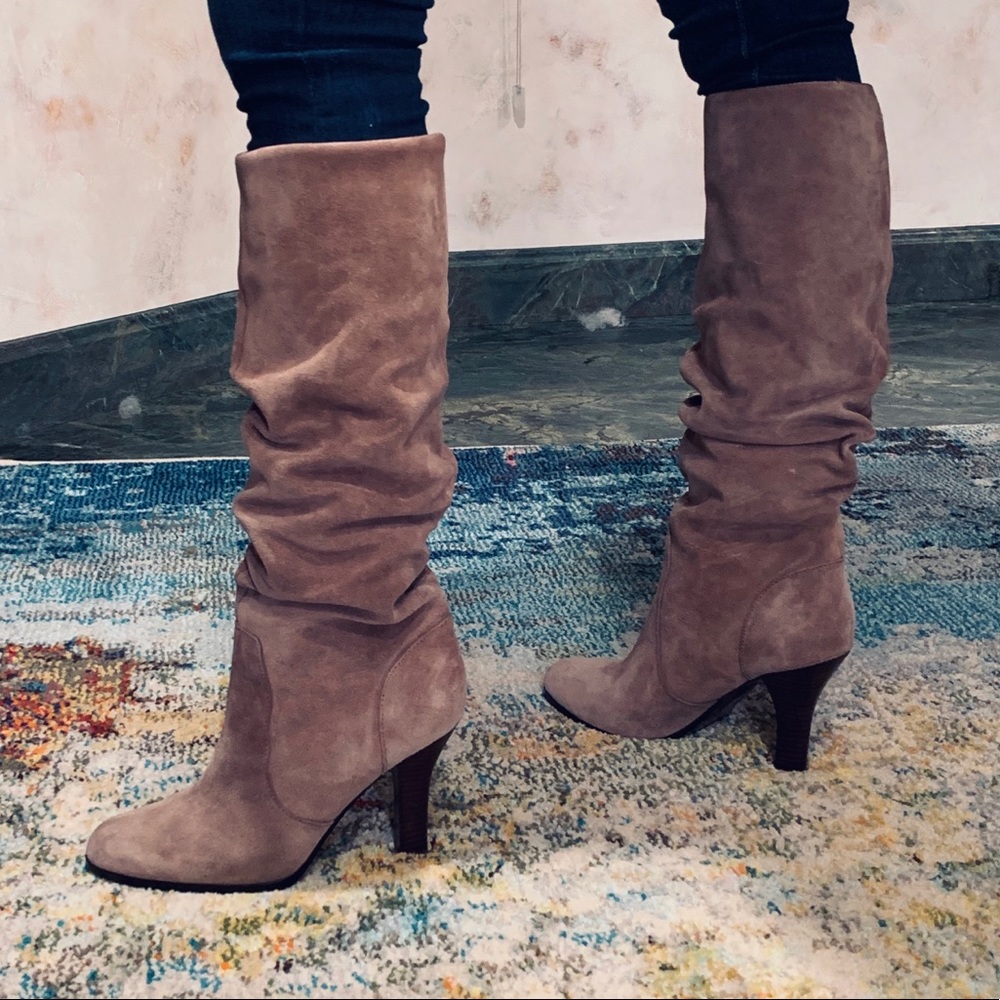 Söfft tall suede scrunch boots size 10 - Picture 3 of 6